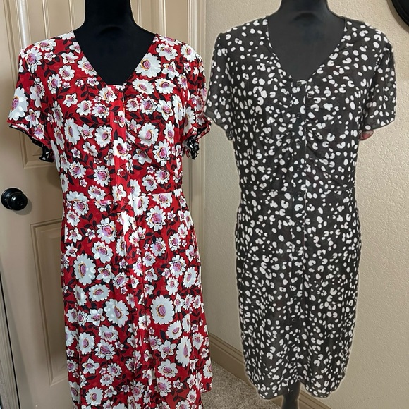 CAbi Dresses & Skirts - CAbi REVERSIBLE Floral Midi Dress Ready in Red Gemini Dress size M New! 2 for 1